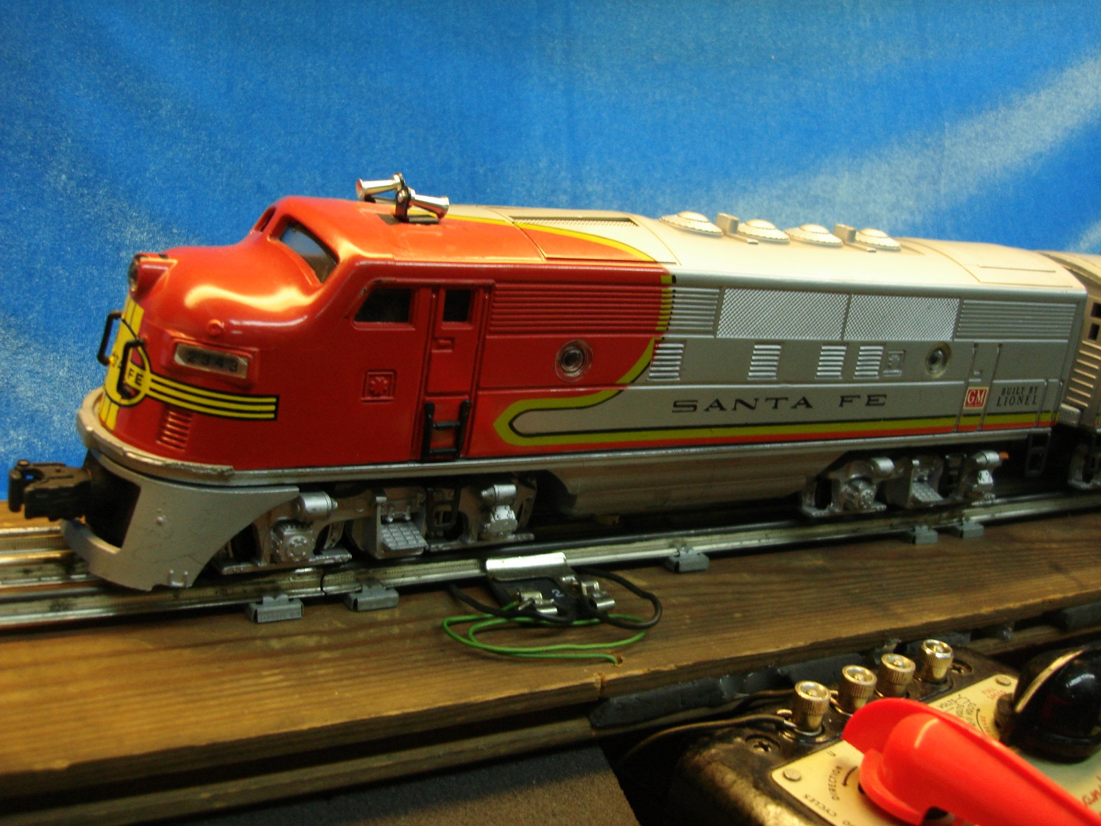 LIONEL 2343 SANTA FE AA UNITS - 1950-1952 - NICE, CLEAN RUNNERS - HAVE ...