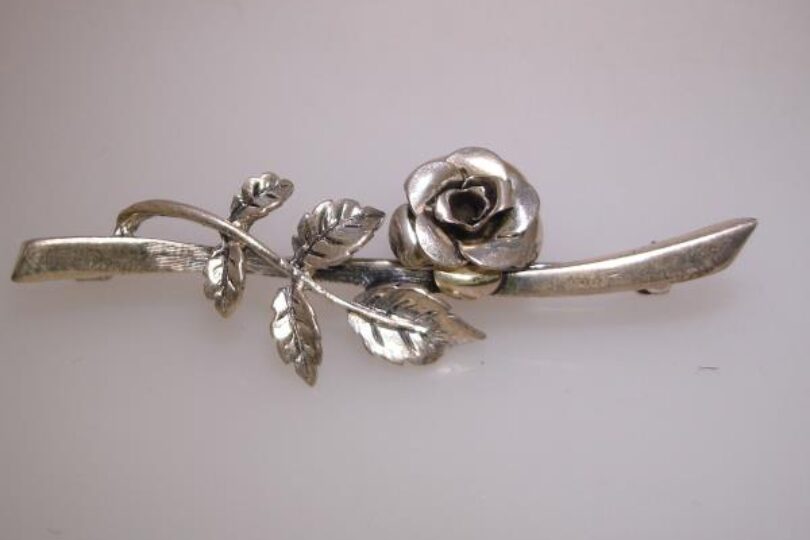 LOVELY VINTAGE 1950’S BEAU STERLING SILVER ROSE PIN/BROOCH!